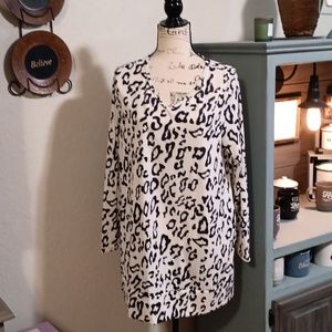 Leopard print tunic sz XL